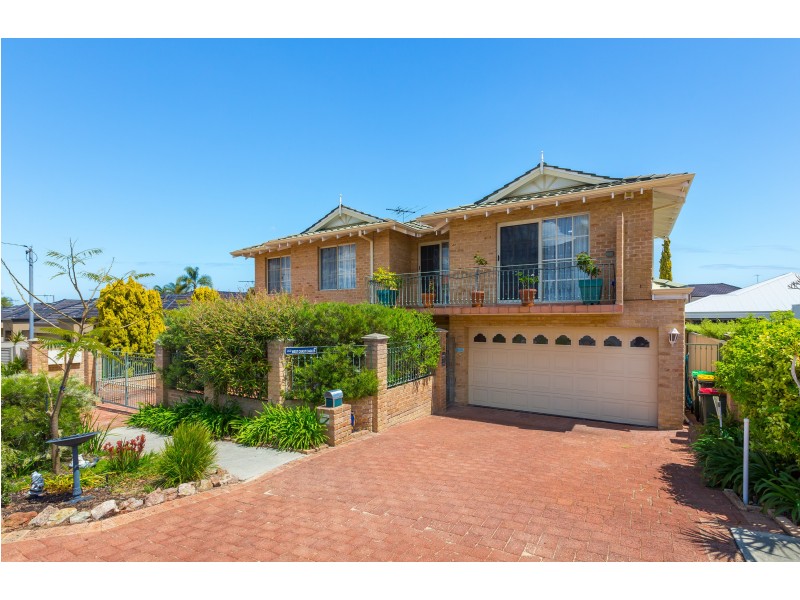 1/109 HAYES AVENUE, Yokine WA 6060