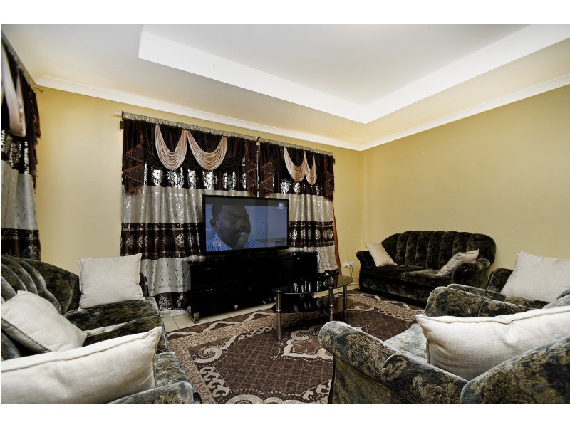 4 BENIA RISE, Alexander Heights WA 6064