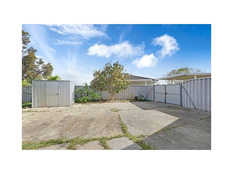 53 BURNHAM WAY, Girrawheen WA 6064