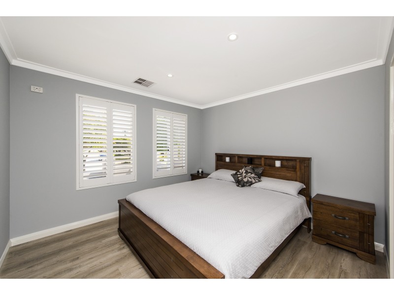 70 ASHINGTON STREET, Dianella WA 6059