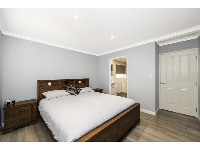 70 ASHINGTON STREET, Dianella WA 6059