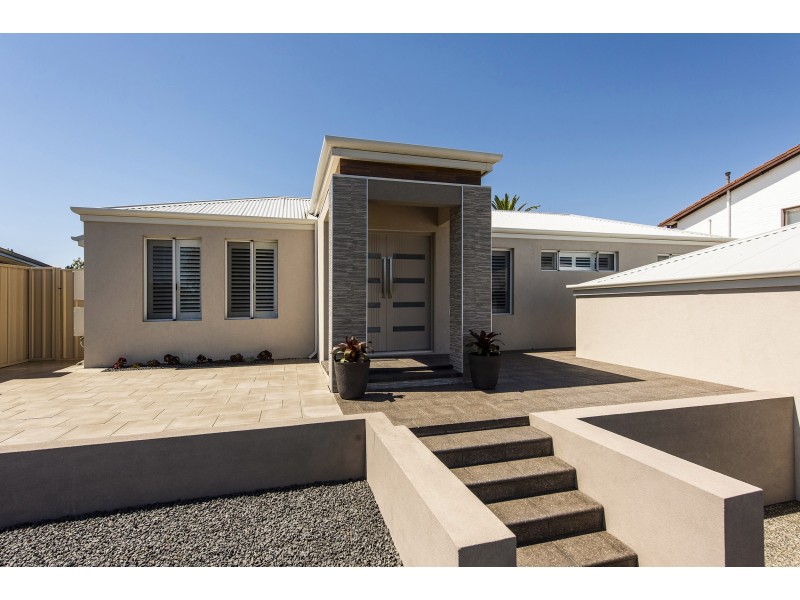 70 ASHINGTON STREET, Dianella WA 6059