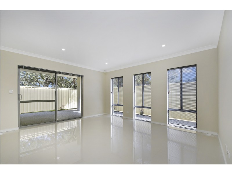 Unit 8/33 Ferguson Street, Middle Swan WA 6056