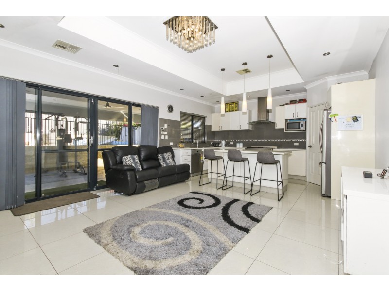 14 TENERIFFE PLACE, Mirrabooka WA 6061