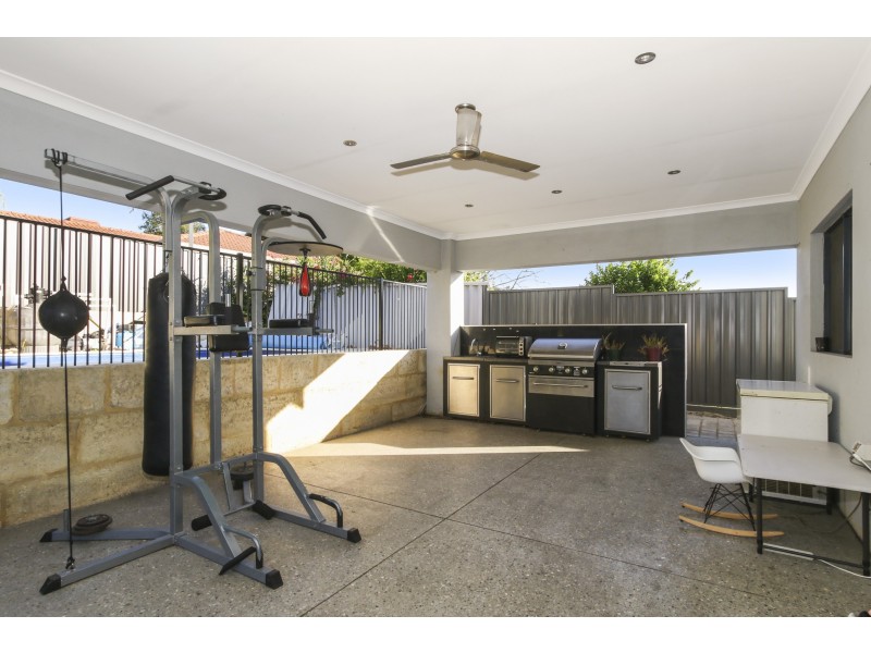 14 TENERIFFE PLACE, Mirrabooka WA 6061