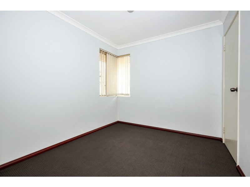 5A CANTERBURY COURT, Nollamara WA 6061