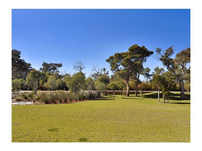 11 Ollave Circuit, Aveley WA 6069