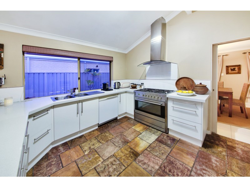 161 SUMMERLAKES PARADE, Ballajura WA 6066