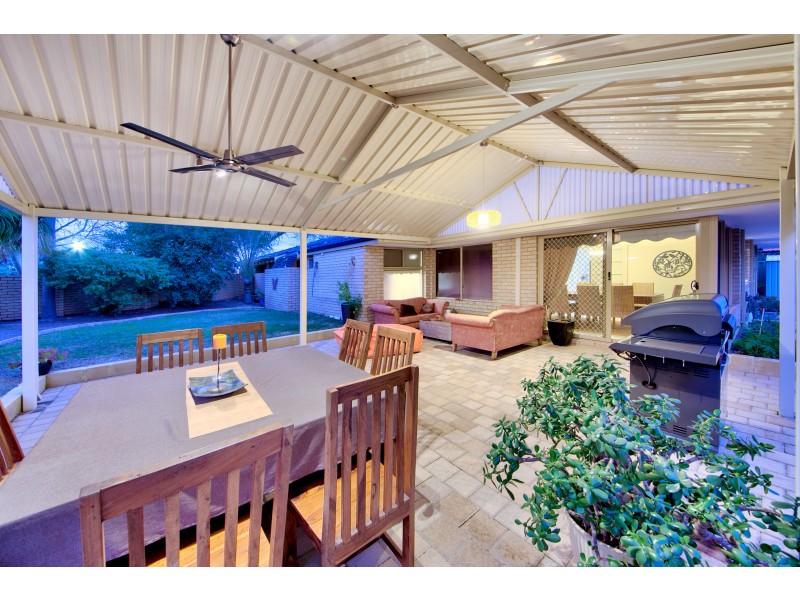 161 SUMMERLAKES PARADE, Ballajura WA 6066