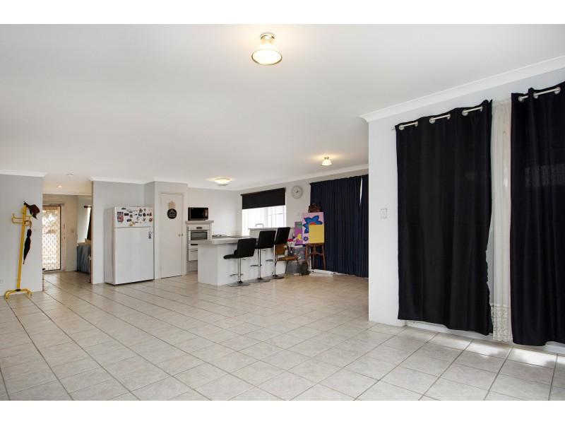 14 WESSELLS ELBOW, Ballajura WA 6066