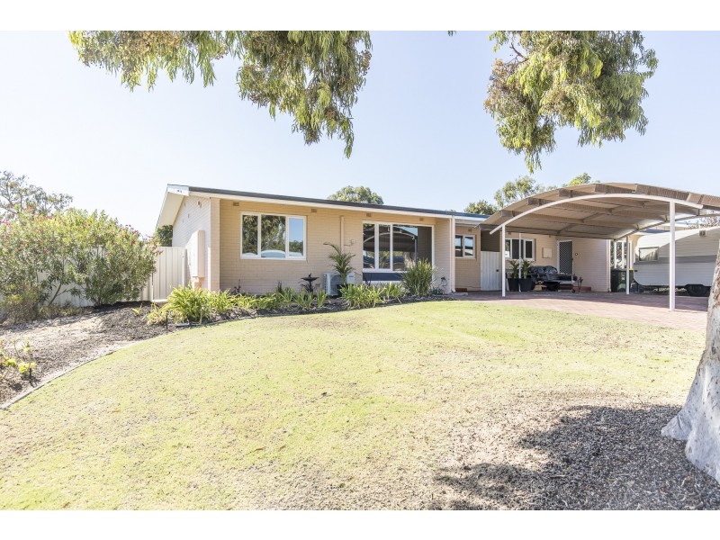 13A CALVERT WAY, Girrawheen WA 6064