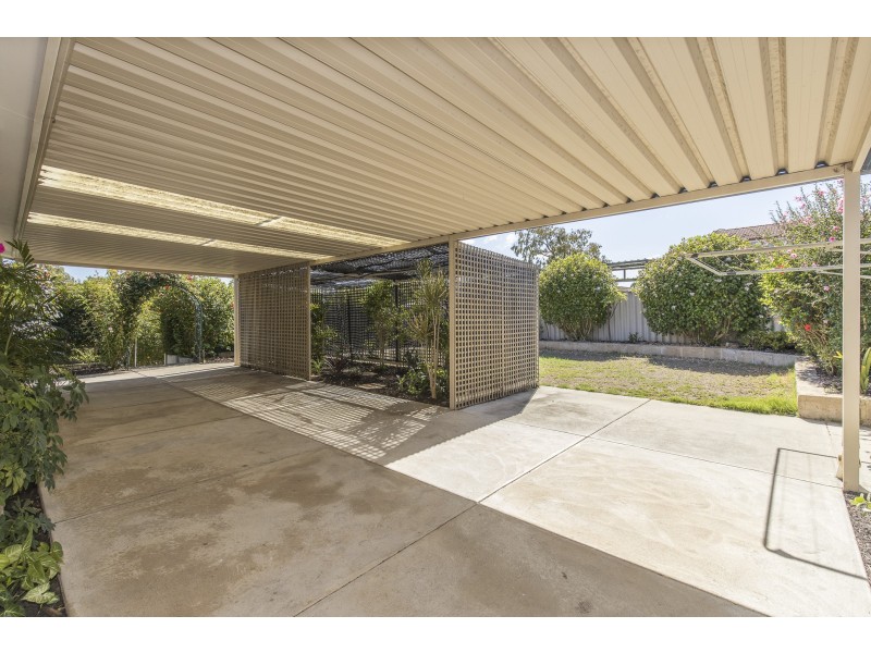 13A CALVERT WAY, Girrawheen WA 6064