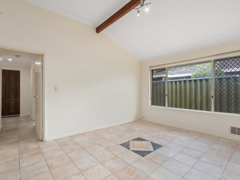 29 ENDERBY COURT, Ballajura WA 6066