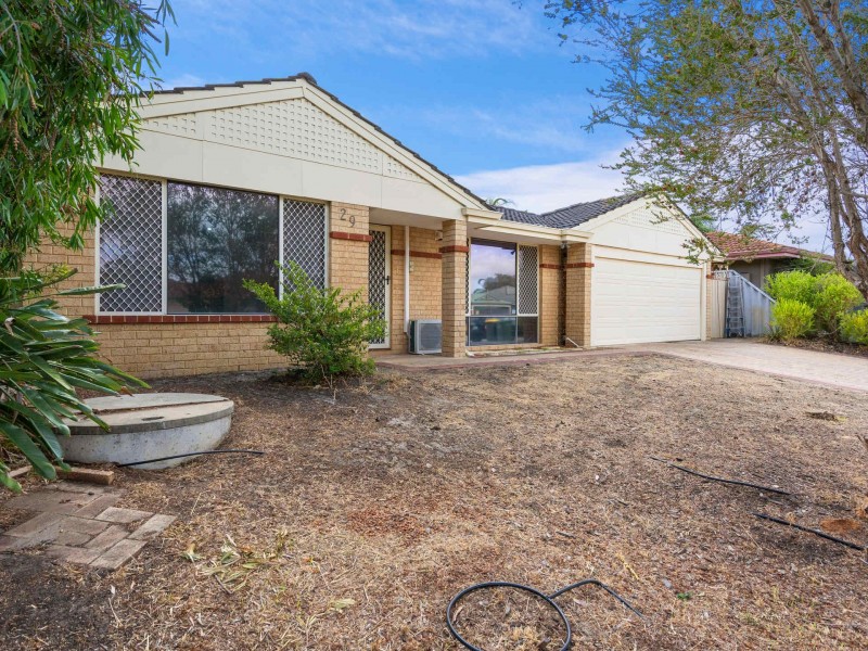 29 ENDERBY COURT, Ballajura WA 6066
