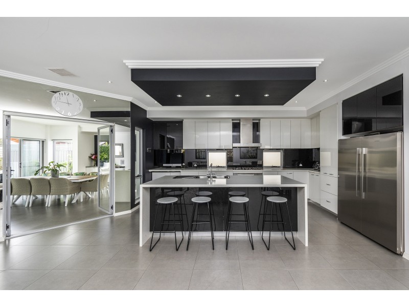 49 LYNMOUTH ROAD, Dianella WA 6059