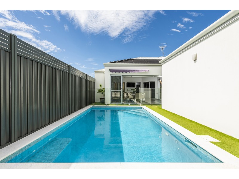 49 LYNMOUTH ROAD, Dianella WA 6059