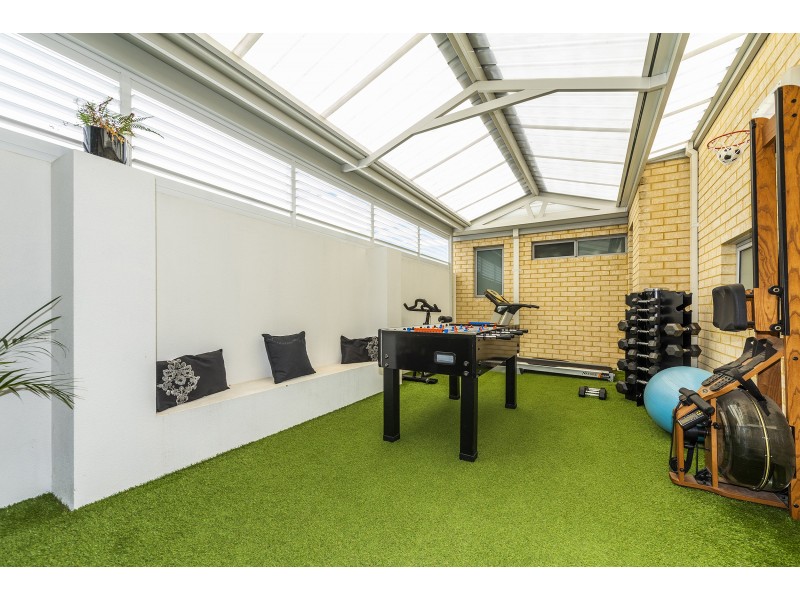 49 LYNMOUTH ROAD, Dianella WA 6059