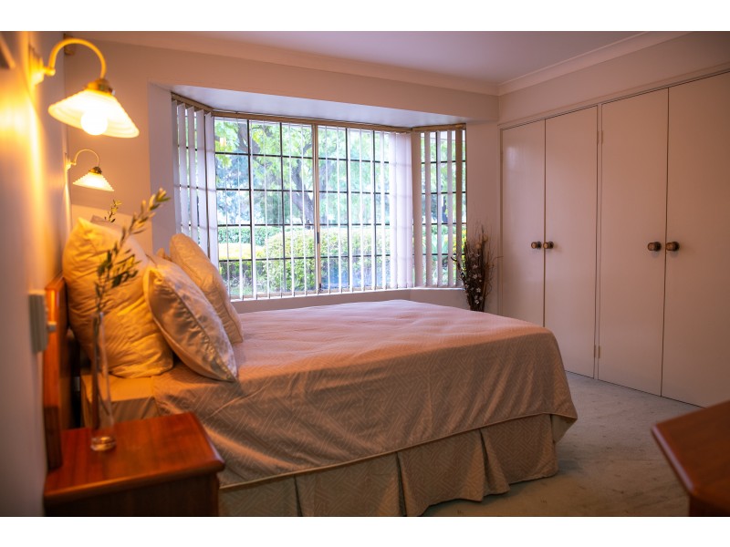 77 Addington Way, Marangaroo WA 6064