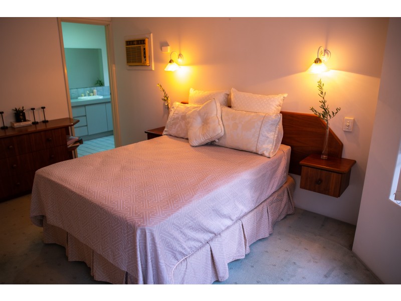 77 Addington Way, Marangaroo WA 6064