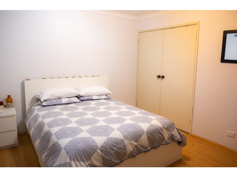 77 Addington Way, Marangaroo WA 6064