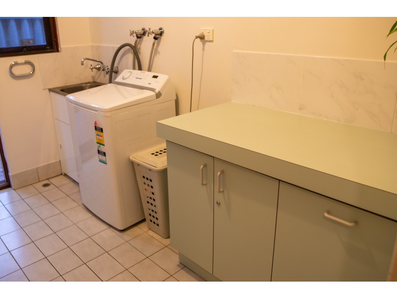 77 Addington Way, Marangaroo WA 6064