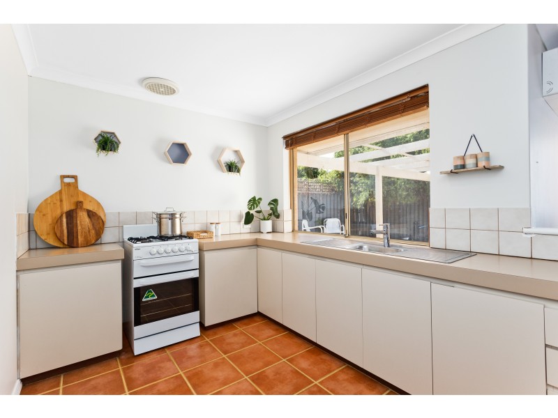 104A VALENTINE AVENUE, Dianella WA 6059