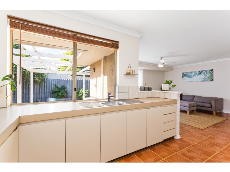 104A VALENTINE AVENUE, Dianella WA 6059