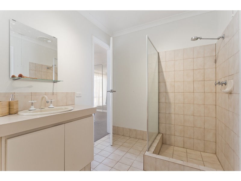 104A VALENTINE AVENUE, Dianella WA 6059