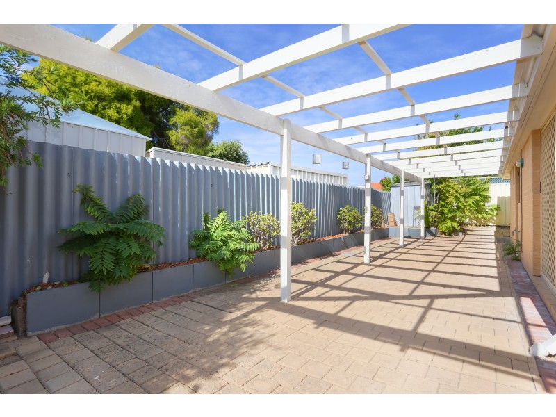 104A VALENTINE AVENUE, Dianella WA 6059