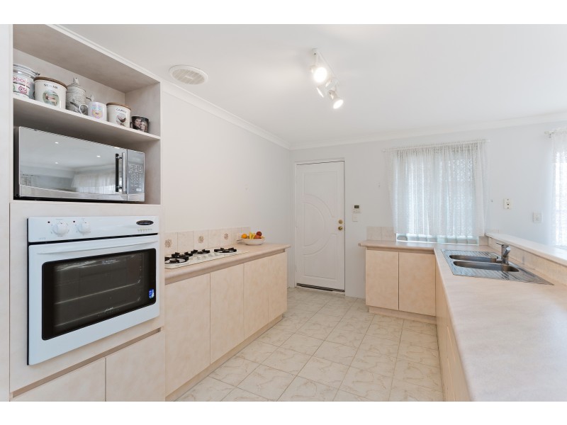 9 EVEREST WAY, Alexander Heights WA 6064