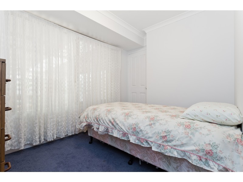 9 EVEREST WAY, Alexander Heights WA 6064