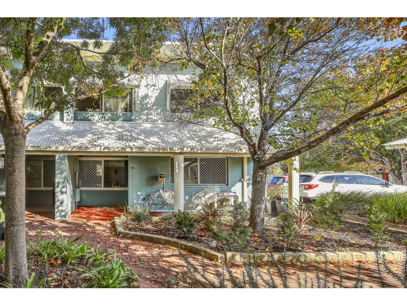 13/6 SEATON PLACE, Girrawheen WA 6064