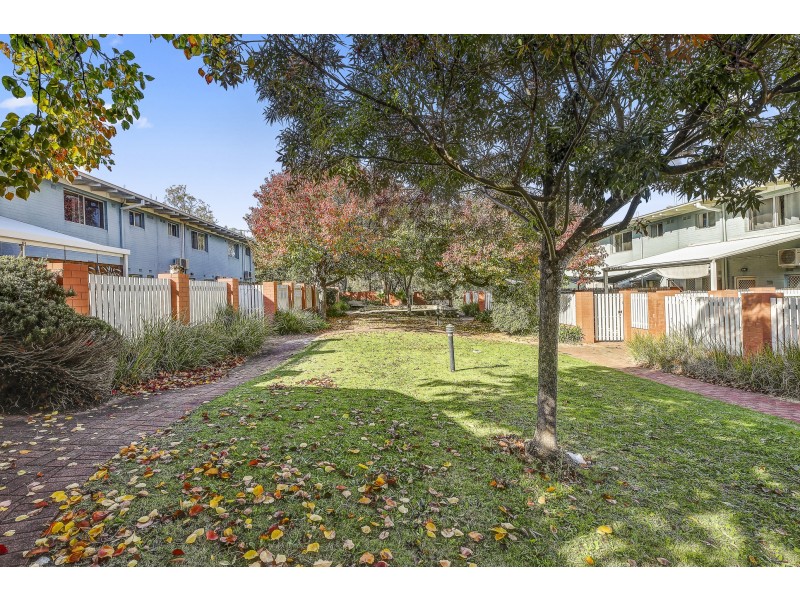 13/6 SEATON PLACE, Girrawheen WA 6064