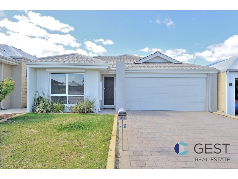 92 SEMERWATER CRESCENT, Aveley WA 6069