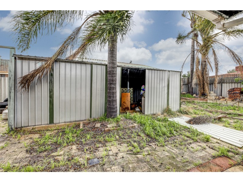 7 ULCOMBE STREET, Marangaroo WA 6064