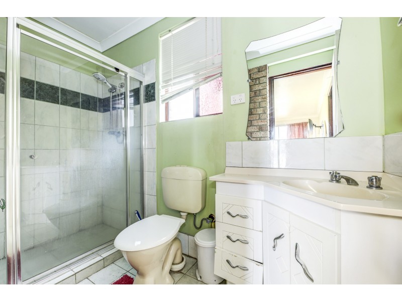 7 ULCOMBE STREET, Marangaroo WA 6064