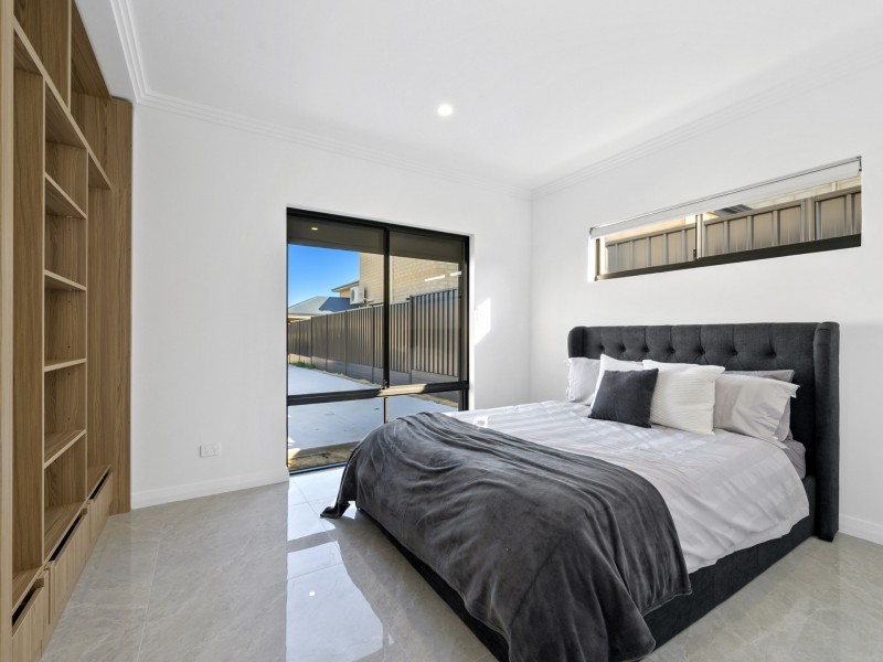 B/81 FERNHURST CRESCENT, Balga WA 6061