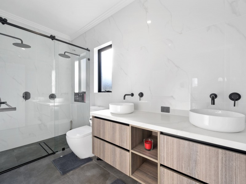 B/81 FERNHURST CRESCENT, Balga WA 6061