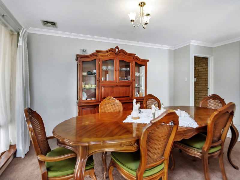 26 MUDLARK CRESCENT, Ballajura WA 6066