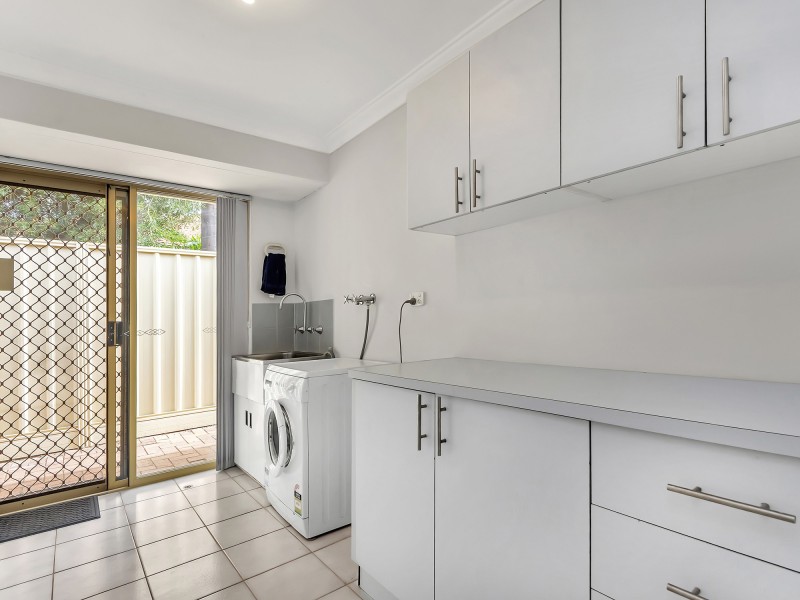 26 MUDLARK CRESCENT, Ballajura WA 6066