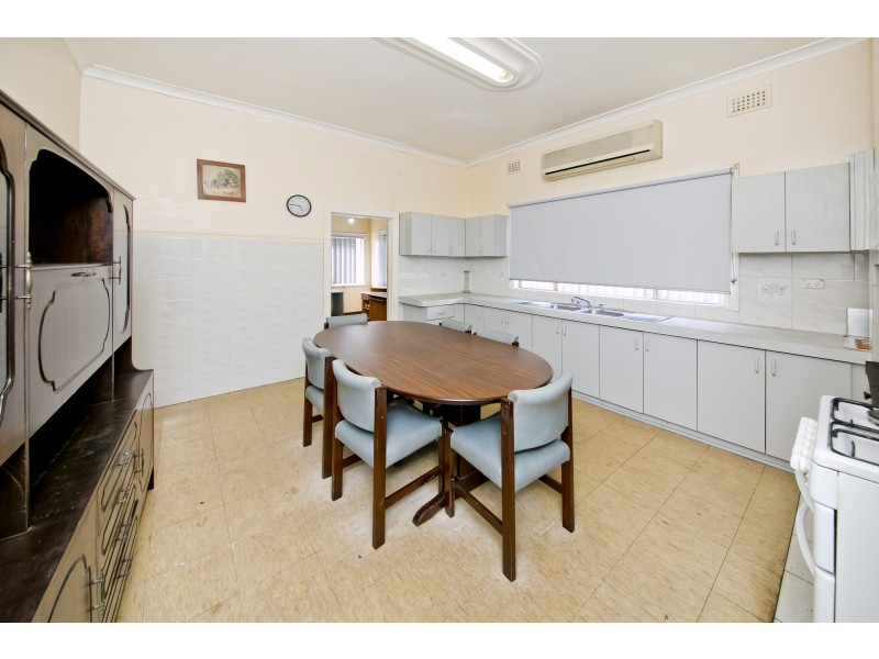 32 ROYAL STREET, Tuart Hill WA 6060