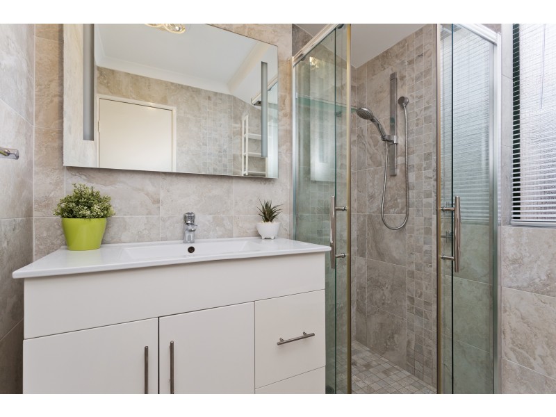 98 THE AVENUE, Alexander Heights WA 6064