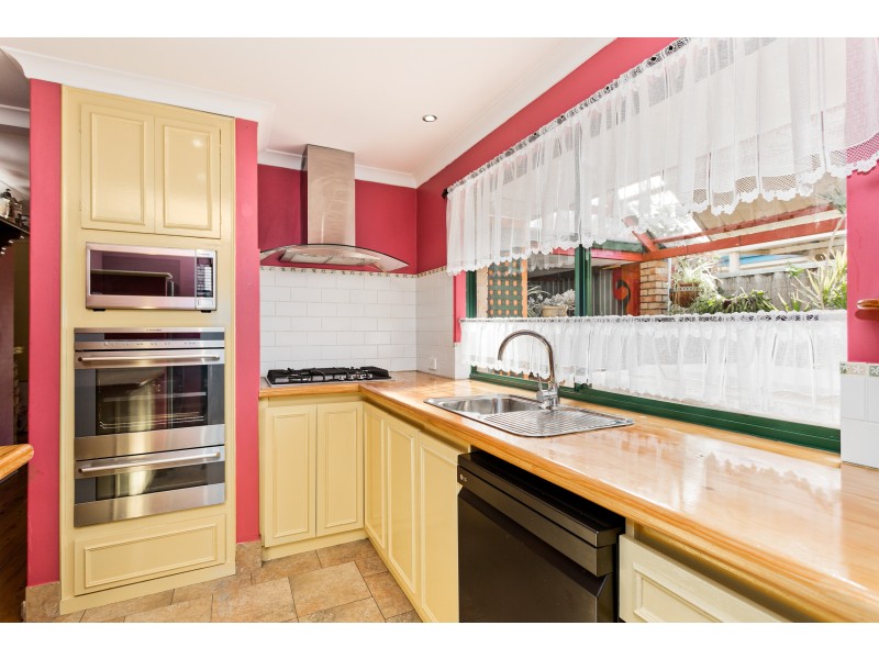 98 THE AVENUE, Alexander Heights WA 6064