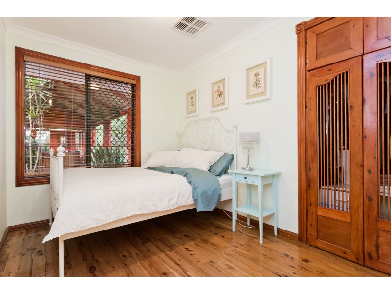 98 THE AVENUE, Alexander Heights WA 6064