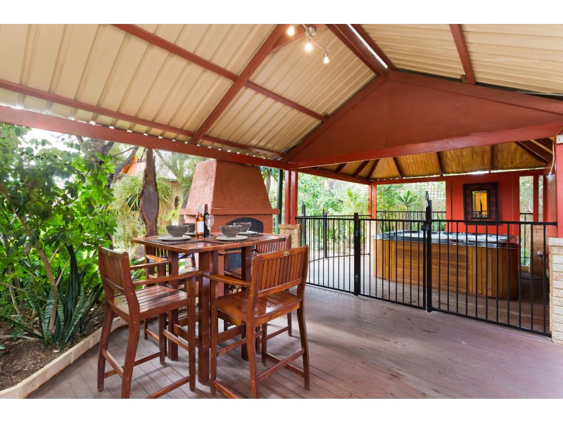 98 THE AVENUE, Alexander Heights WA 6064