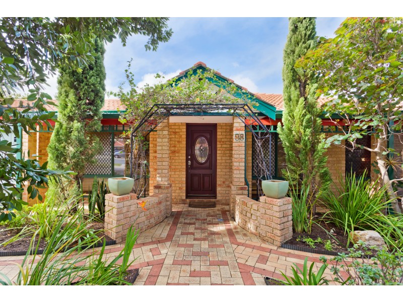 98 THE AVENUE, Alexander Heights WA 6064