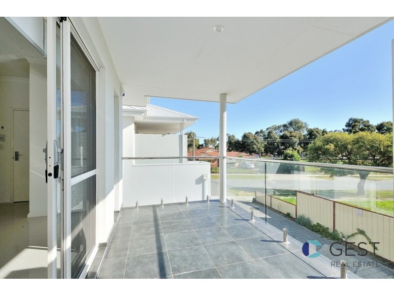 7/2A Wroxton Street, Midland WA 6056