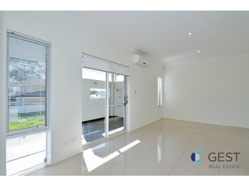 7/2A Wroxton Street, Midland WA 6056