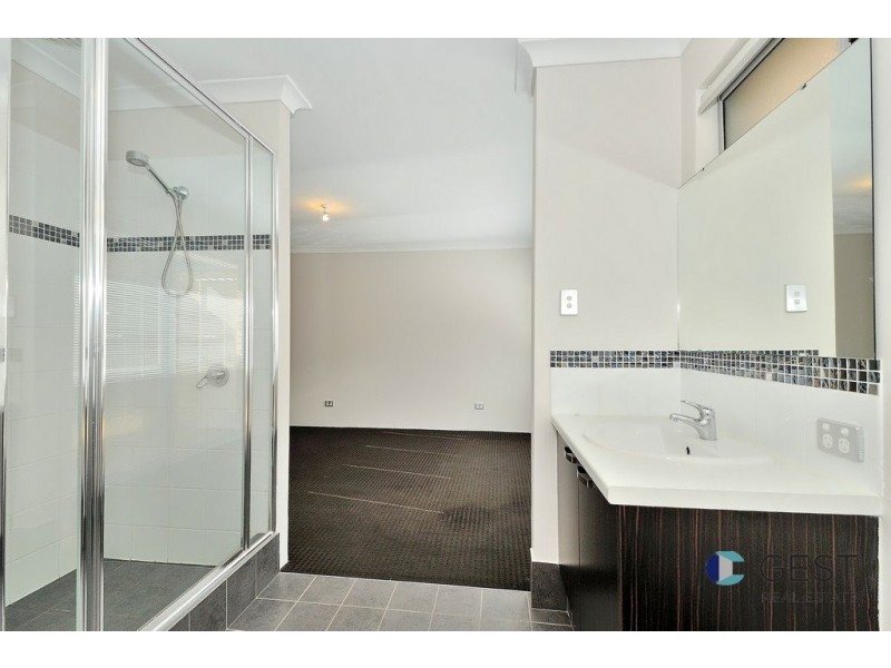 66 DALMILLING DRIVE, The Vines WA 6069