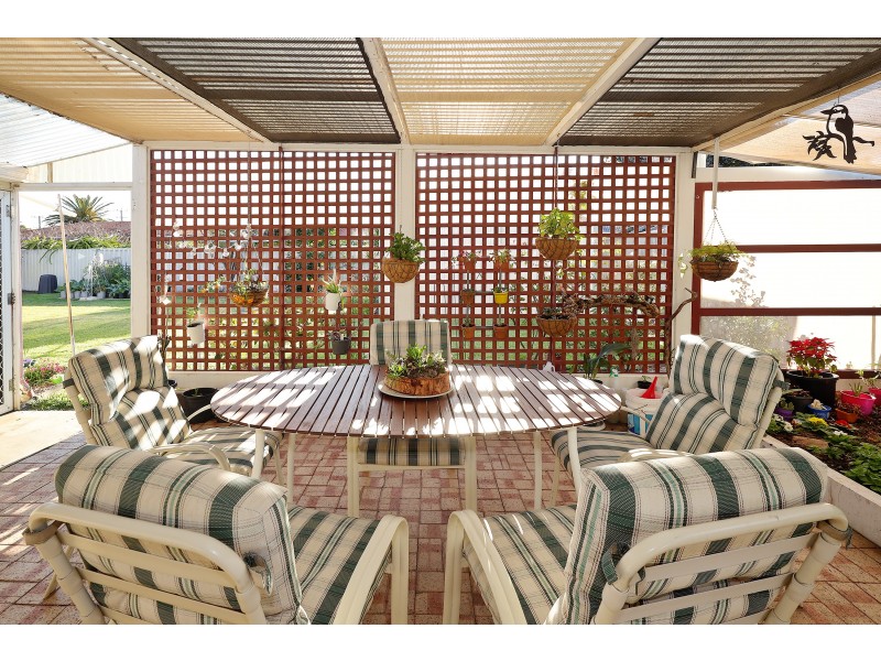 61 DANBURY CRESCENT, Girrawheen WA 6064